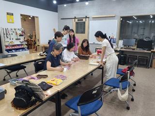 한국공예 장인학교 매듭교육 시설사용 썸네일 이미지