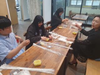 한국공예 장인학교 - 지승기초교육 썸네일 이미지