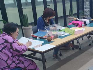 한국공예장인학교 색지심화반 운영 썸네일 이미지
