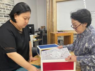 한국공예장인학교 색지심화반 운영 썸네일 이미지