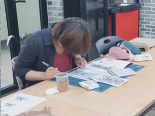 한국공예장인학교 색지심화반 운영 썸네일 이미지