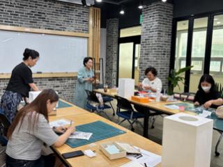 한국공예장인학교 색지기초반 썸네일 이미지