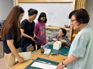 한국공예장인학교 색지기초 썸네일 이미지